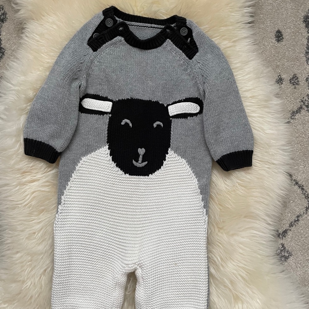 Hanna Anderson knit suit